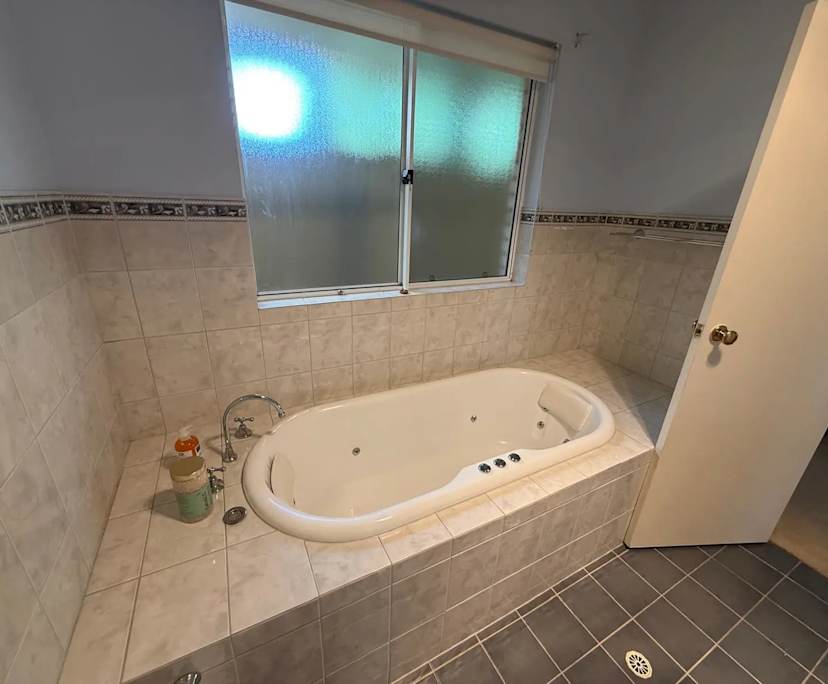 $425, Share-house, 3 bathrooms, Kensington Gardens SA 5068