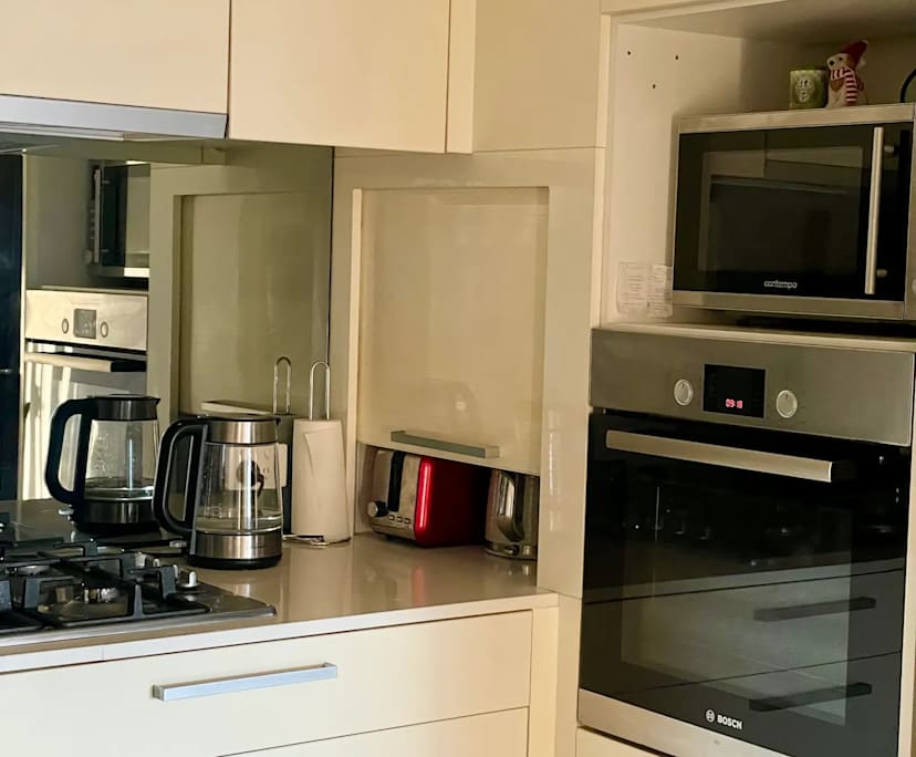 $380, Flatshare, 2 bathrooms, South Brisbane QLD 4101