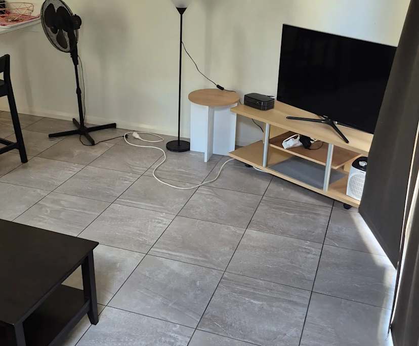 $290, Share-house, 2 bathrooms, Kearneys Spring QLD 4350