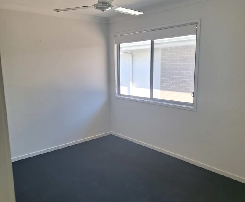 Unfurnished room in a share house