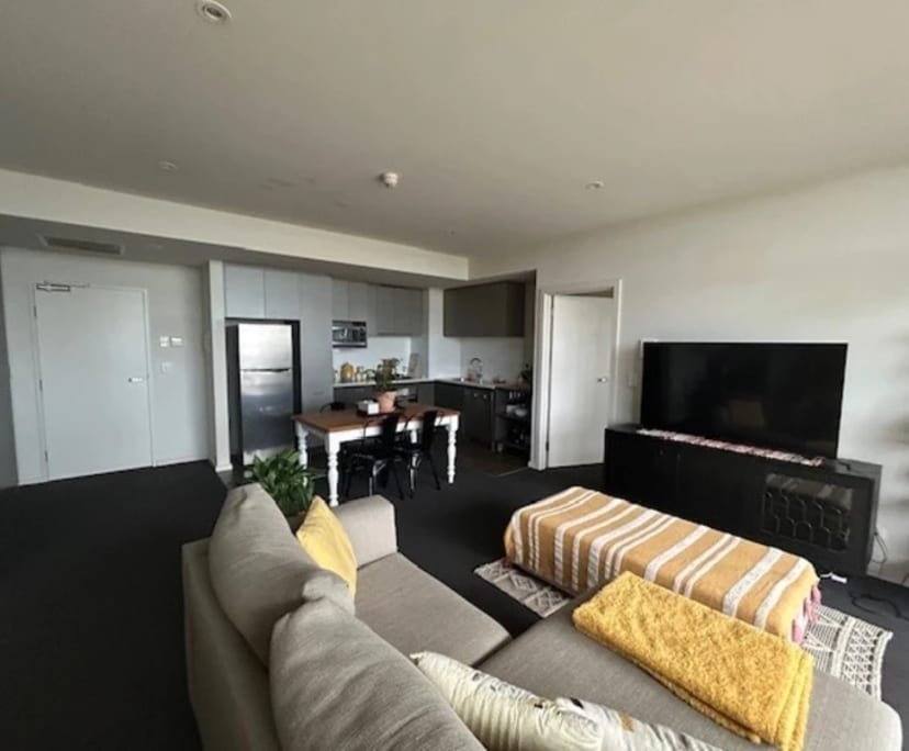 Unfurnished room with own bathroom