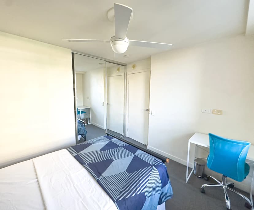 $460, Flatshare, 2 bathrooms, Brisbane City QLD 4000