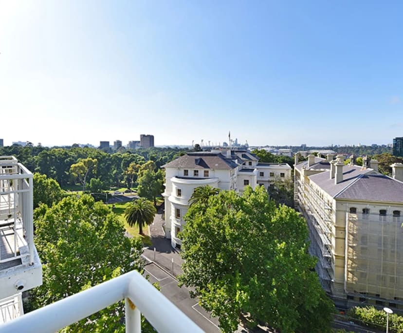 Studio for Rent in Melbourne, Melbourne 650, Furn...