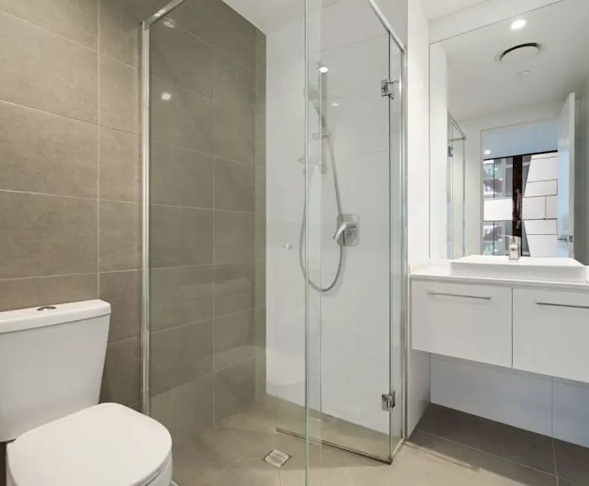 $375, Flatshare, 2 bathrooms, Melbourne VIC 3000