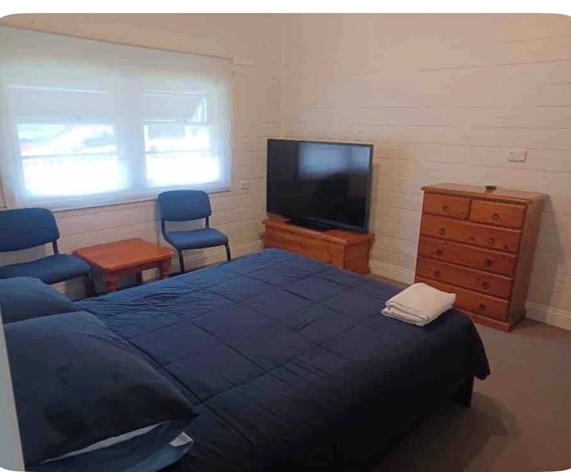 Whole property with 2 rooms for rent
