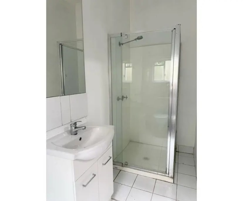 $295, Share-house, 5 bathrooms, Saint Lucia QLD 4067