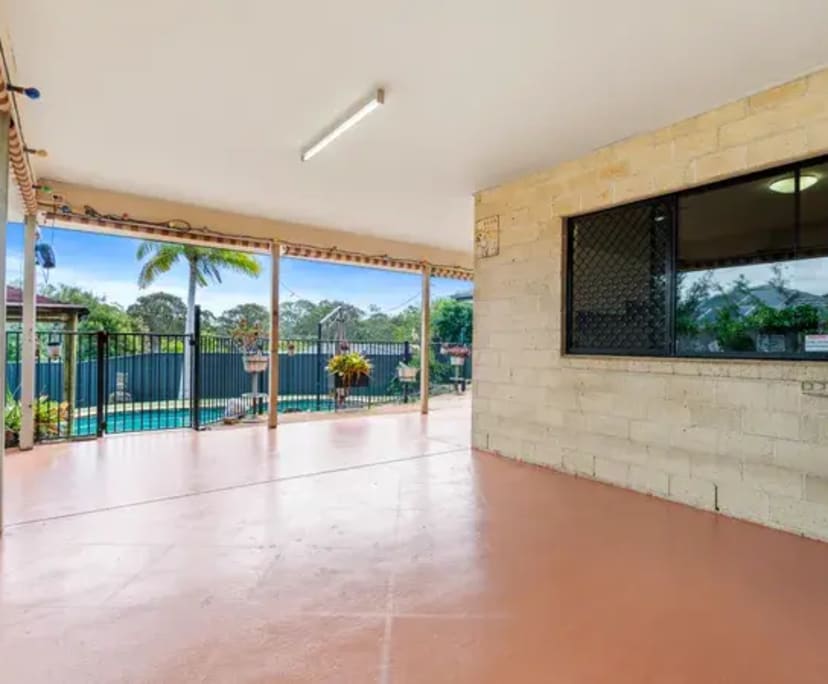 $350, Share-house, 5 bathrooms, Daisy Hill QLD 4127