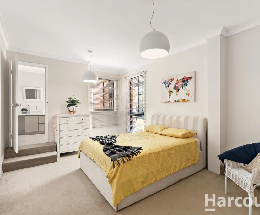 propertyImage