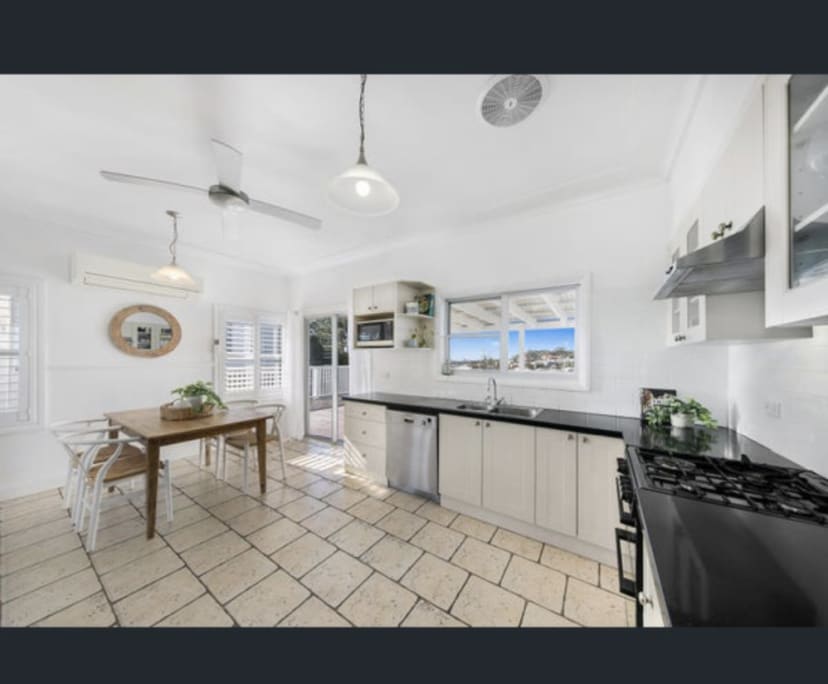 Whole property with 3 rooms for rent
