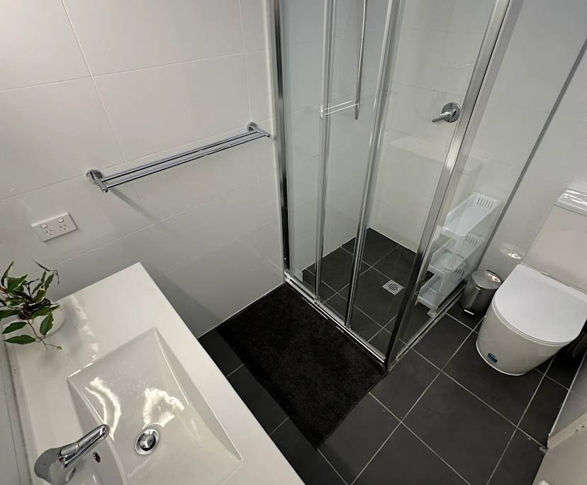 $285, Share-house, 3 bathrooms, Kingsford NSW 2032