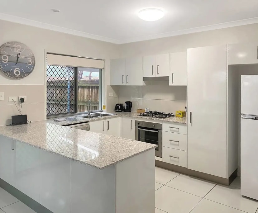 Furnished room with own bathroom