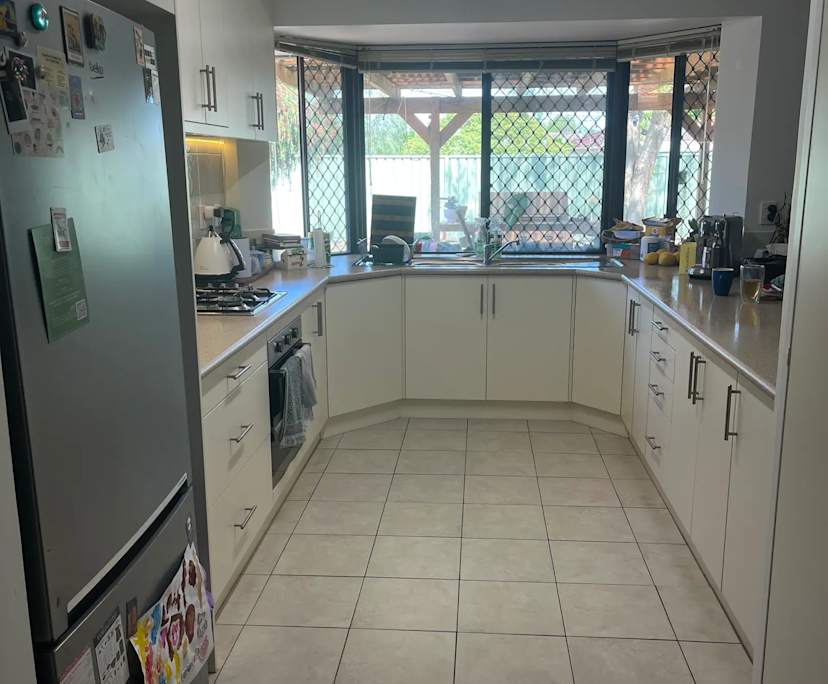 $325, Share-house, 4 bathrooms, Riverton WA 6148