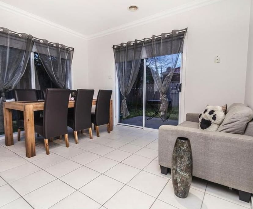 $231, Share-house, 2 bathrooms, Roxburgh Park VIC 3064