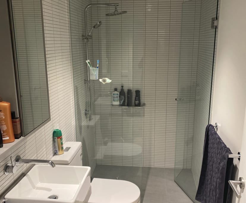 $360, Flatshare, 2 bathrooms, West Melbourne VIC 3003