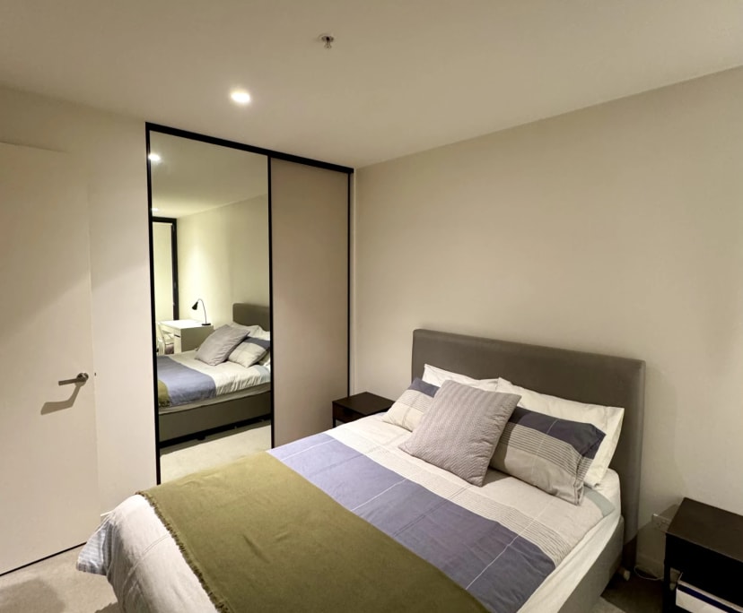 Furnished room in a flatshare