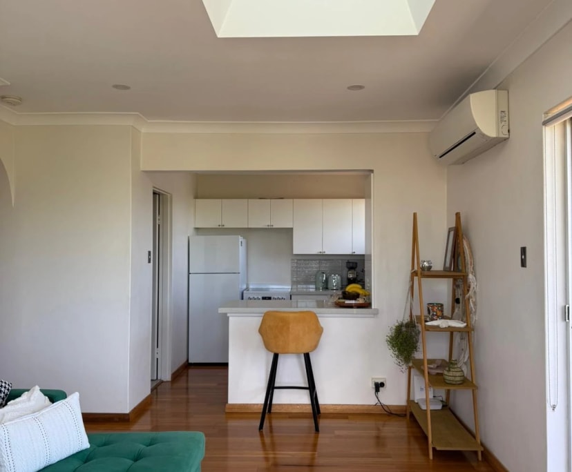 Whole property with 2 rooms for rent