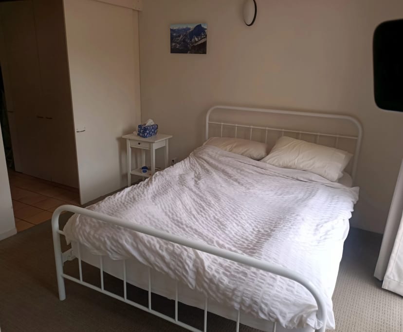 Furnished room with own bathroom