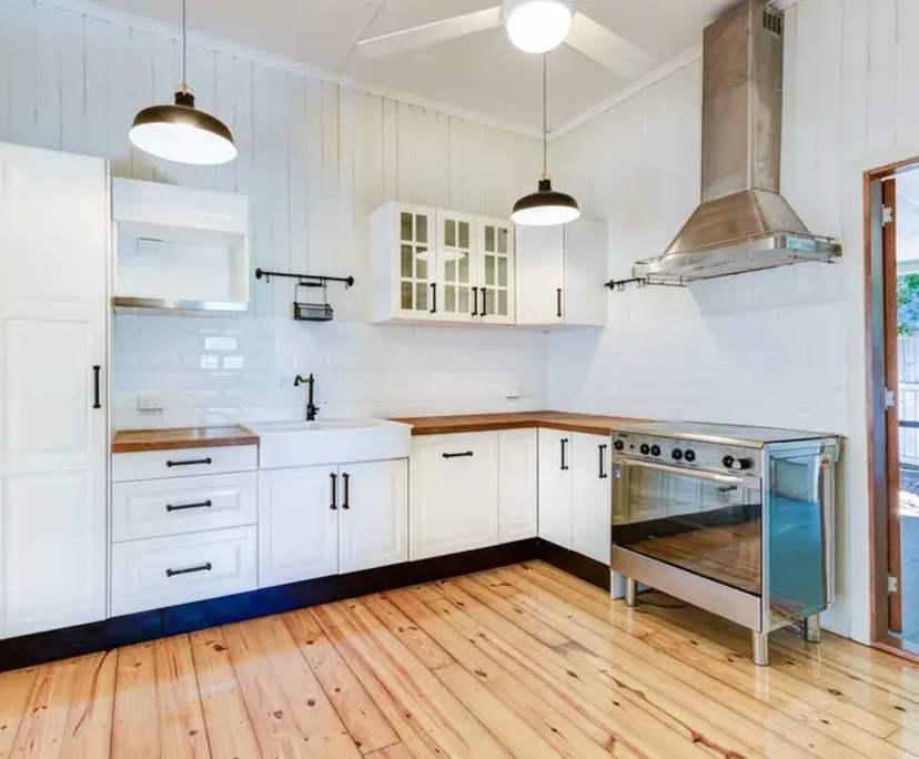 Unfurnished room in a share house