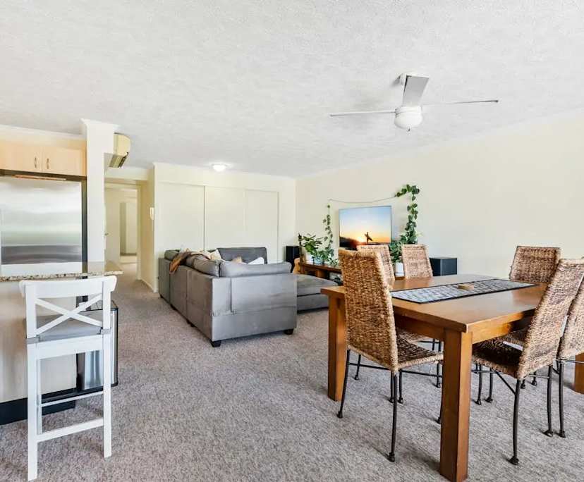 $550, Flatshare, 2 bathrooms, Burleigh Heads QLD 4220