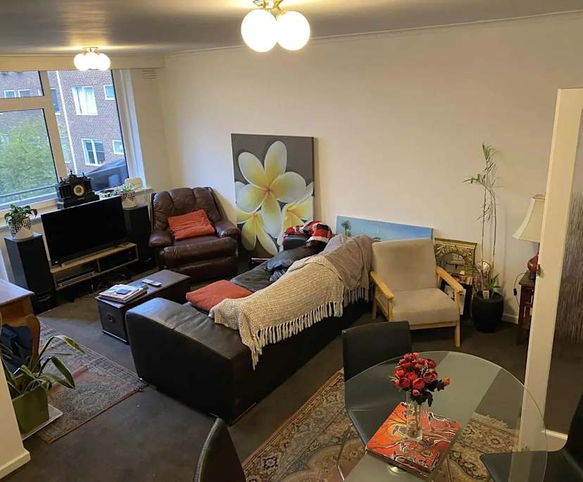 Furnished room with own bathroom