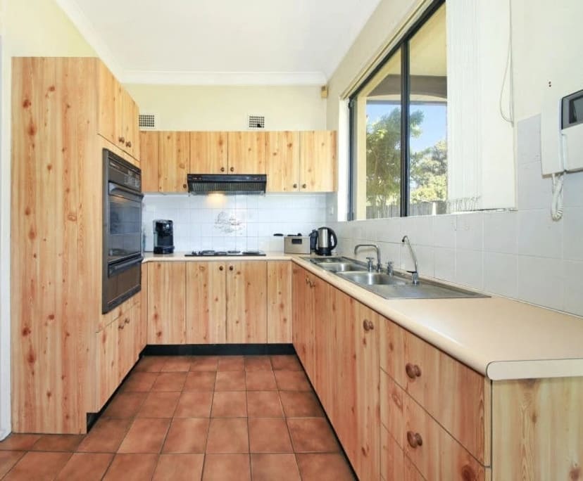 $230, Share-house, 4 bathrooms, Carlton NSW 2218