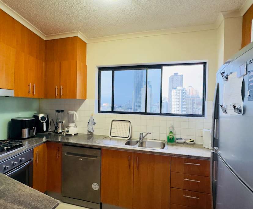 $480, Share-house, 2 bathrooms, Spring Hill QLD 4000