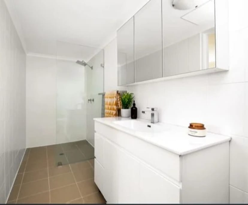 $320, Flatshare, 2 bathrooms, Dee Why NSW 2099