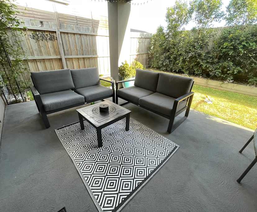 $250, Homestay, 3 bathrooms, Drysdale VIC 3222