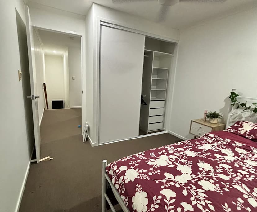 propertyImage