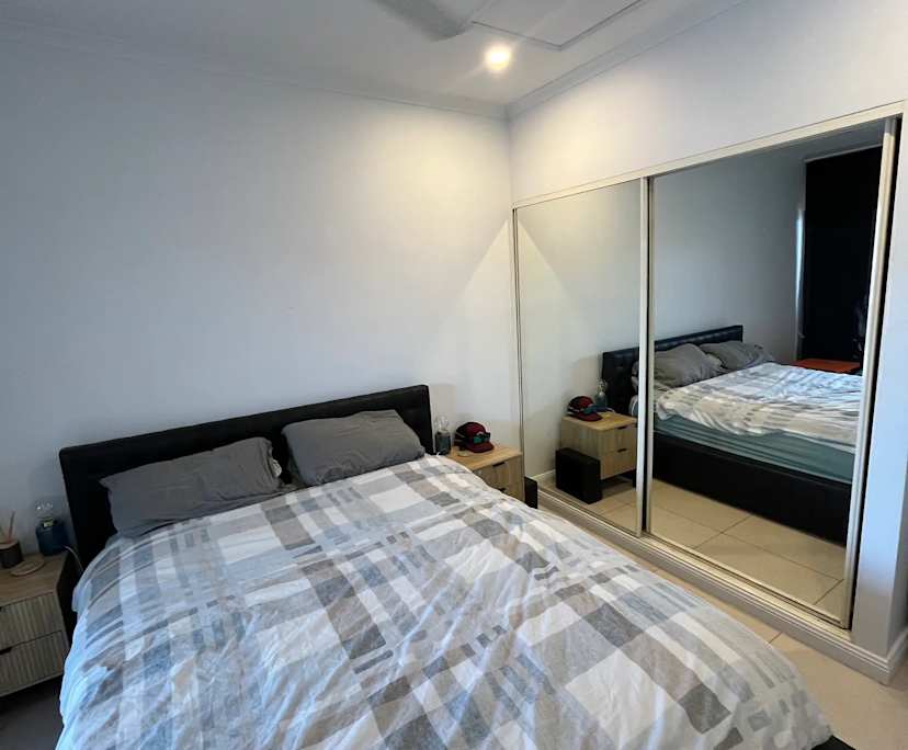 Room in a share house