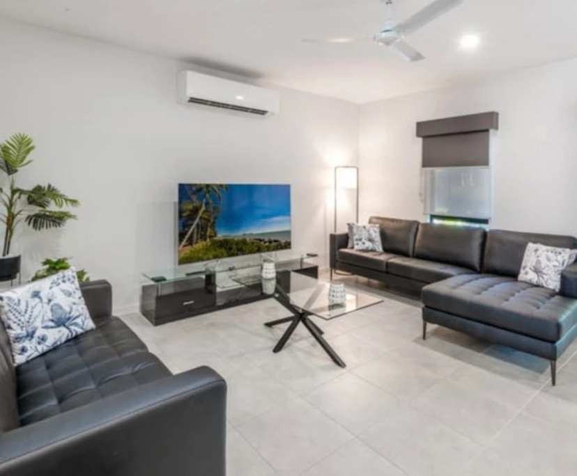 $450, Share-house, 3 bathrooms, Clifton Beach QLD 4879