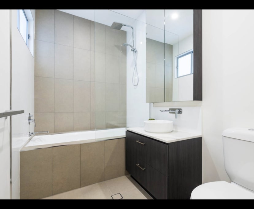 $220, Share-house, 3 bathrooms, The Gap QLD 4061
