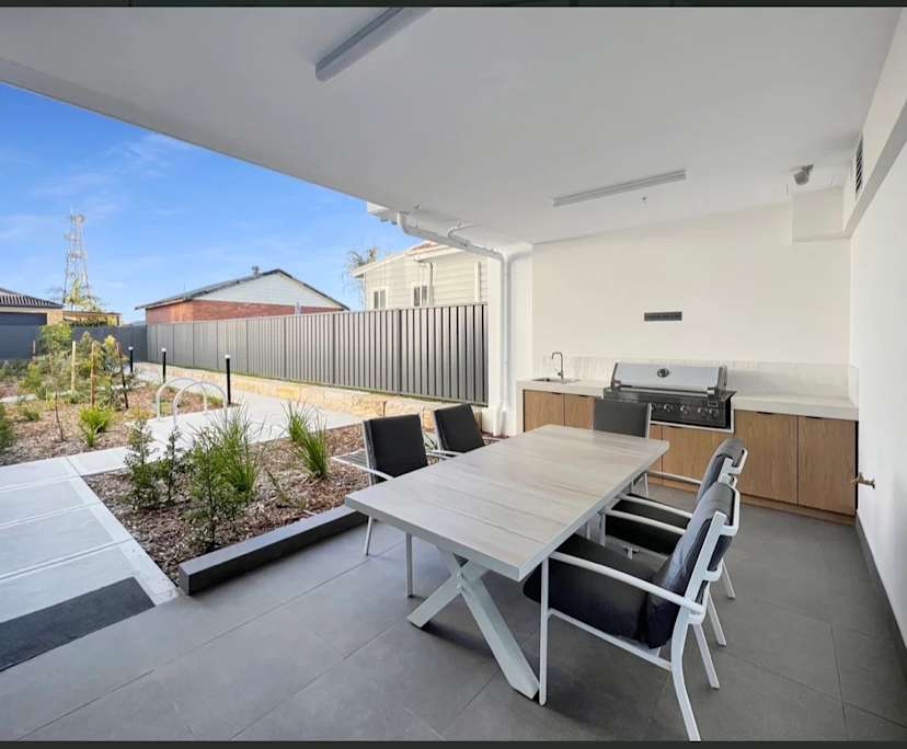 Furnished room with own bathroom