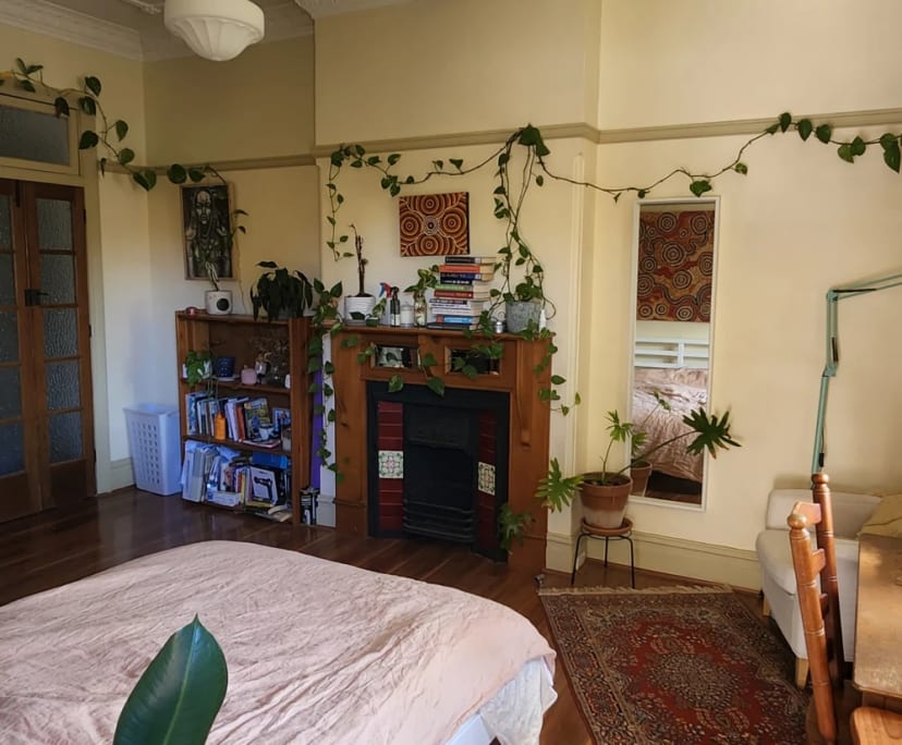 Room for Rent in Ashfield, Sydney 250, Furnished,...