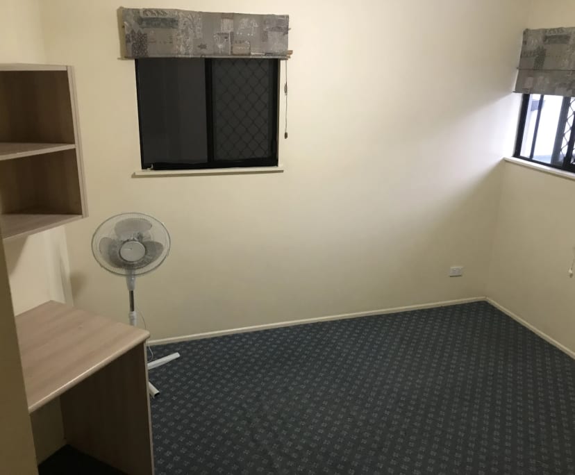 $165, Student-accommodation, 3 bathrooms, Saint Lucia QLD 4067