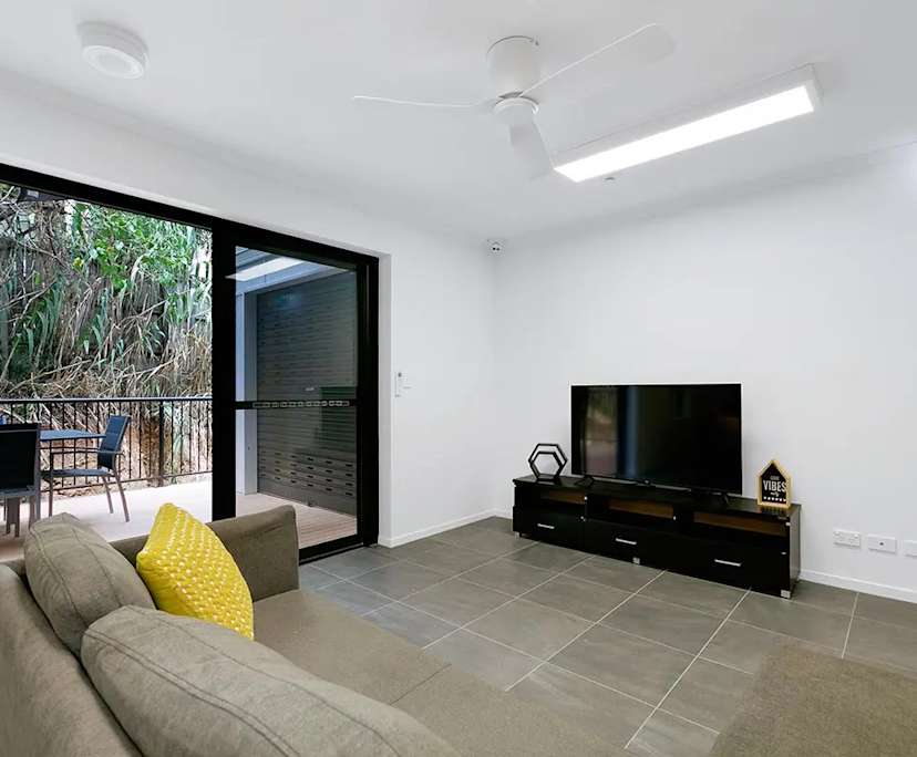 $475, Student-accommodation, 6 bathrooms, Saint Lucia QLD 4067