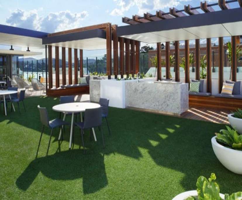 $450, Flatshare, 3 bathrooms, Milton QLD 4064