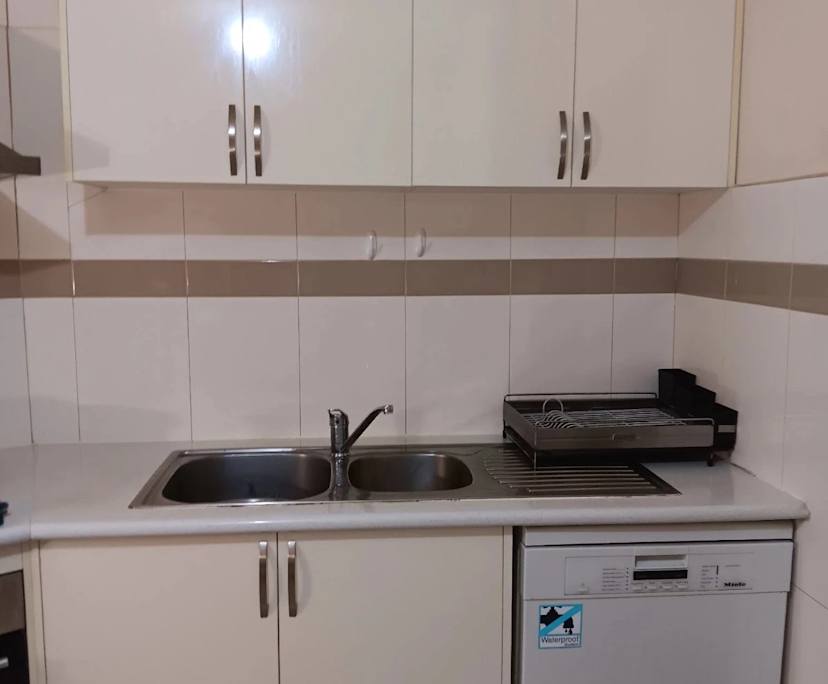 $240, Share-house, 3 bathrooms, Noble Park VIC 3174