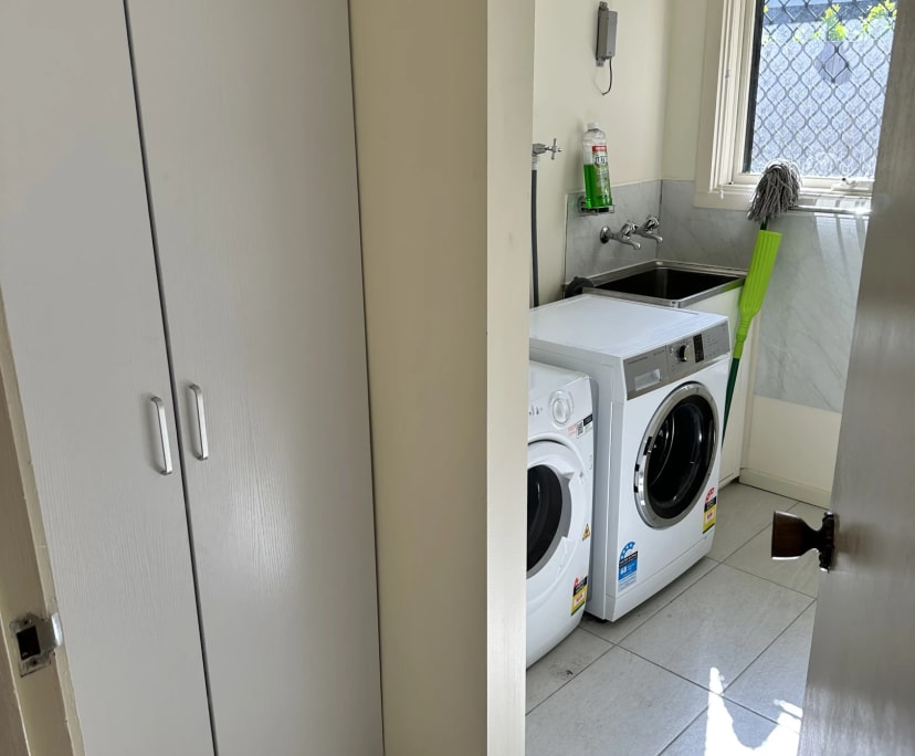 $280, Share-house, 6 bathrooms, Kensington VIC 3031