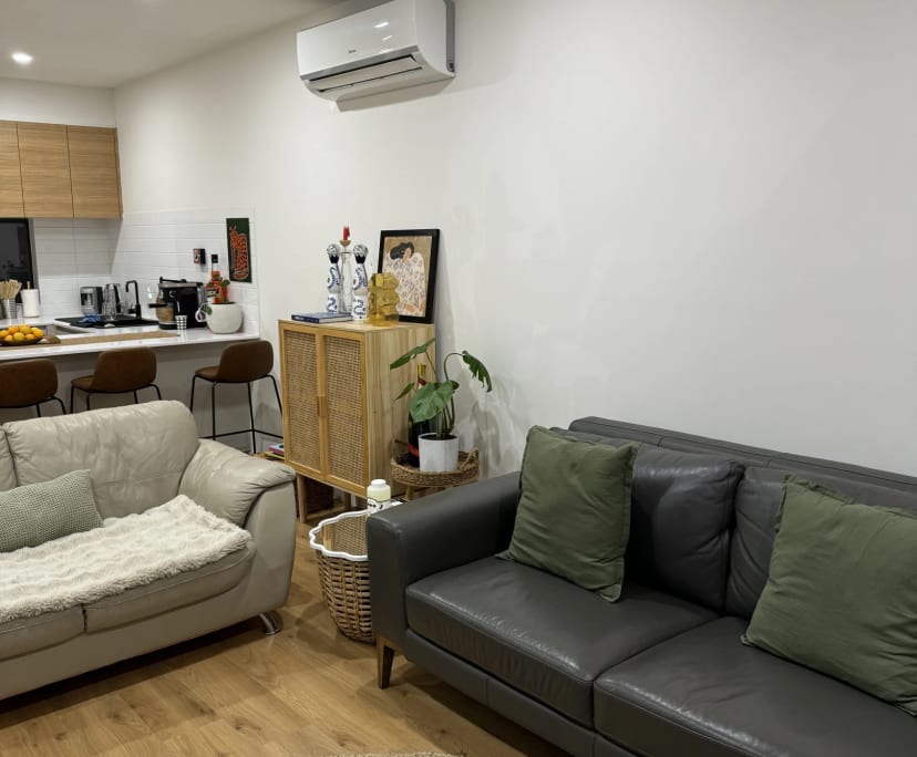 Furnished room with ensuite in a share house