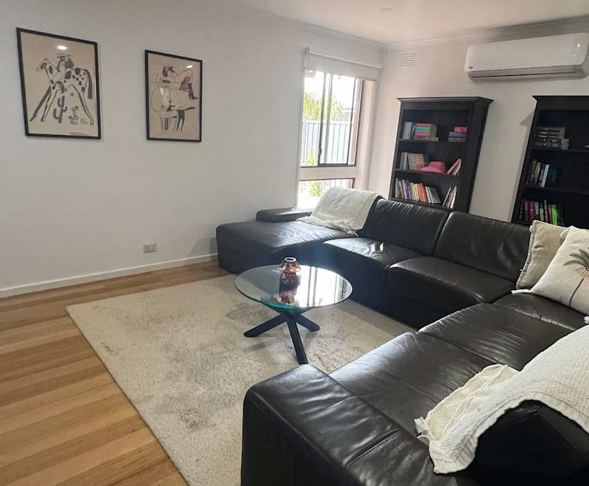 $320, Share-house, 3 bathrooms, Chelsea Heights VIC 3196