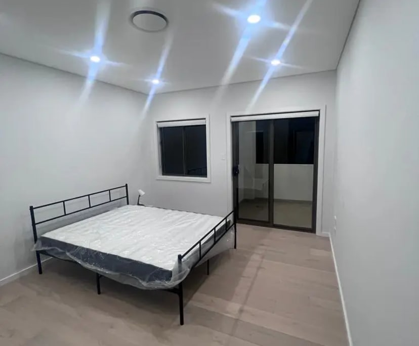 $340, Share-house, 6 bathrooms, Campbelltown NSW 2560