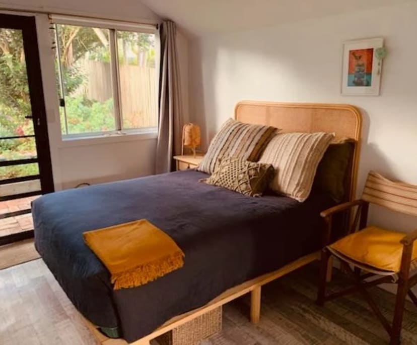 Unfurnished room granny flat for rent
