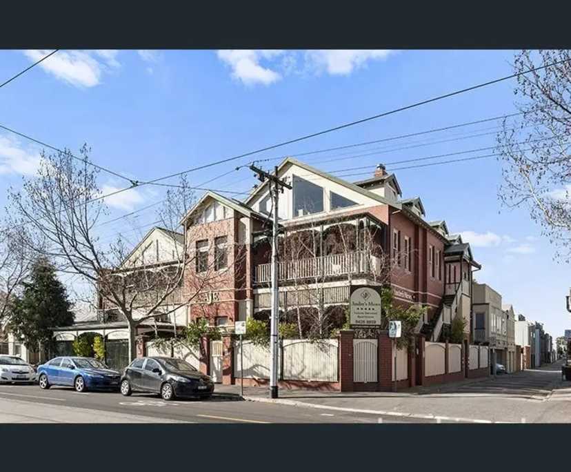 Whole property with 2 rooms for rent