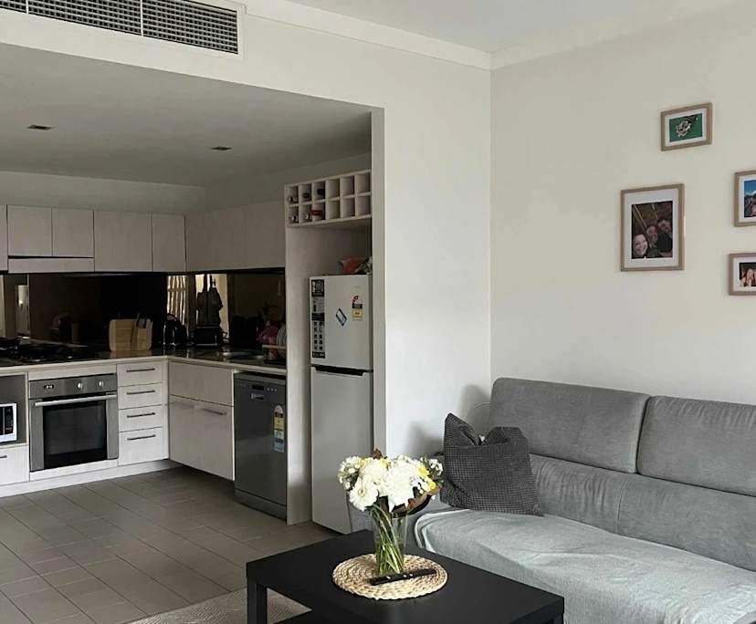 Whole property with 2 rooms for rent