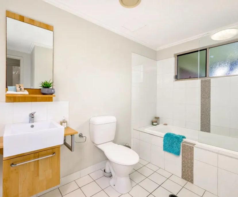 Furnished room with own bathroom