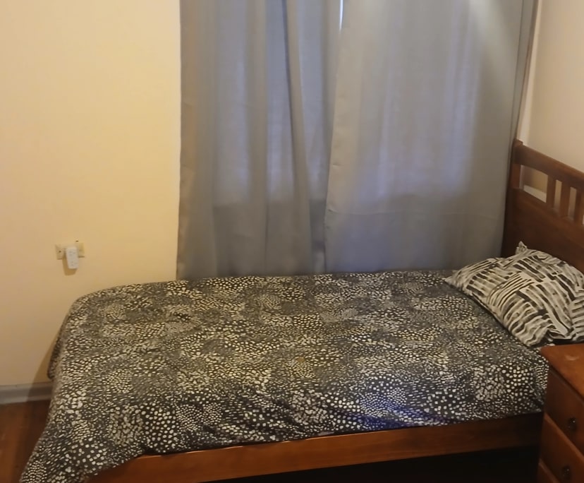 $180, Share-house, 3 bathrooms, Lethbridge Park NSW 2770