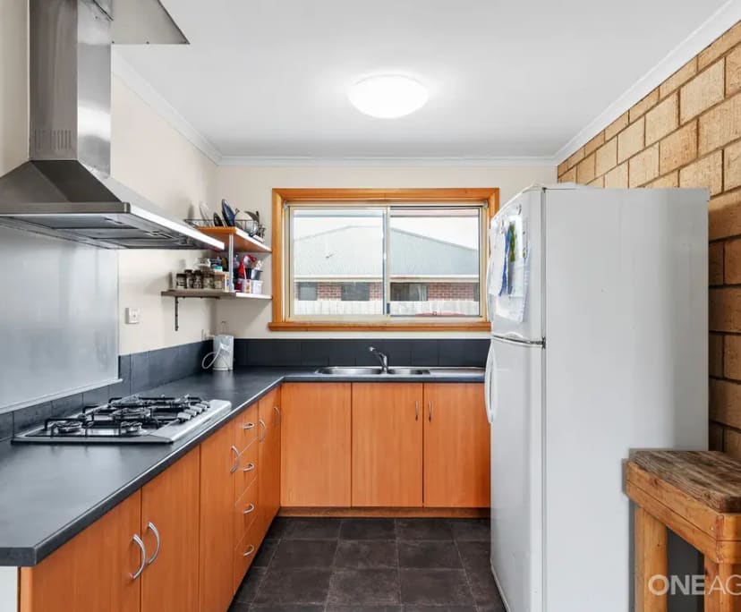 Room for Rent in Mowbray, TAS 199, Furnished, Sha...