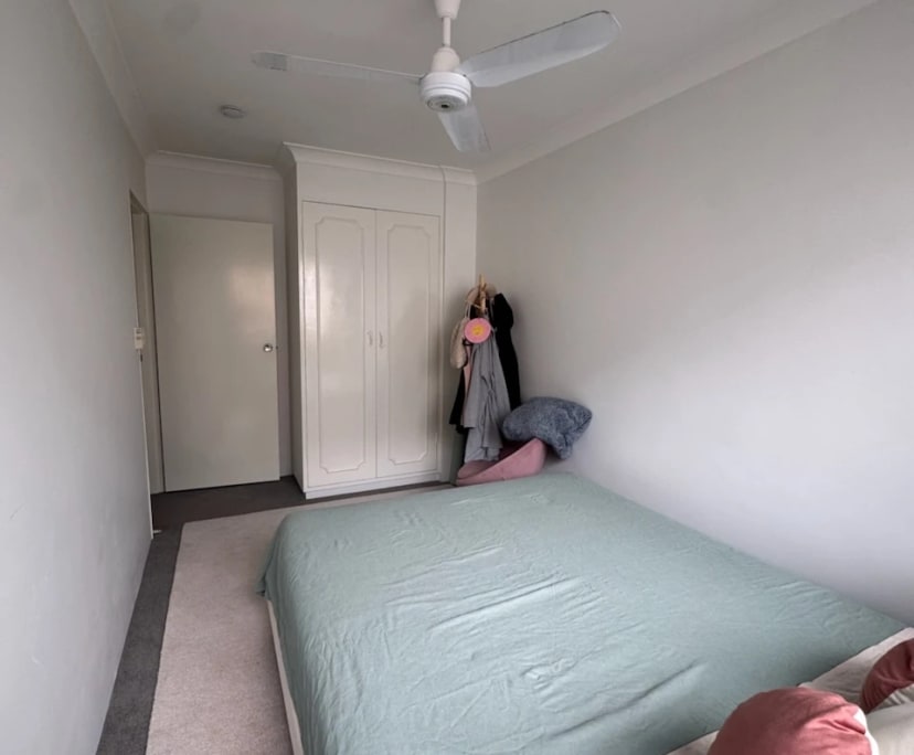 $320, Flatshare, 2 bathrooms, Indooroopilly QLD 4068