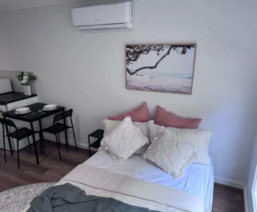 $350, Flatshare, 6 bathrooms, Mount Pleasant VIC 3350